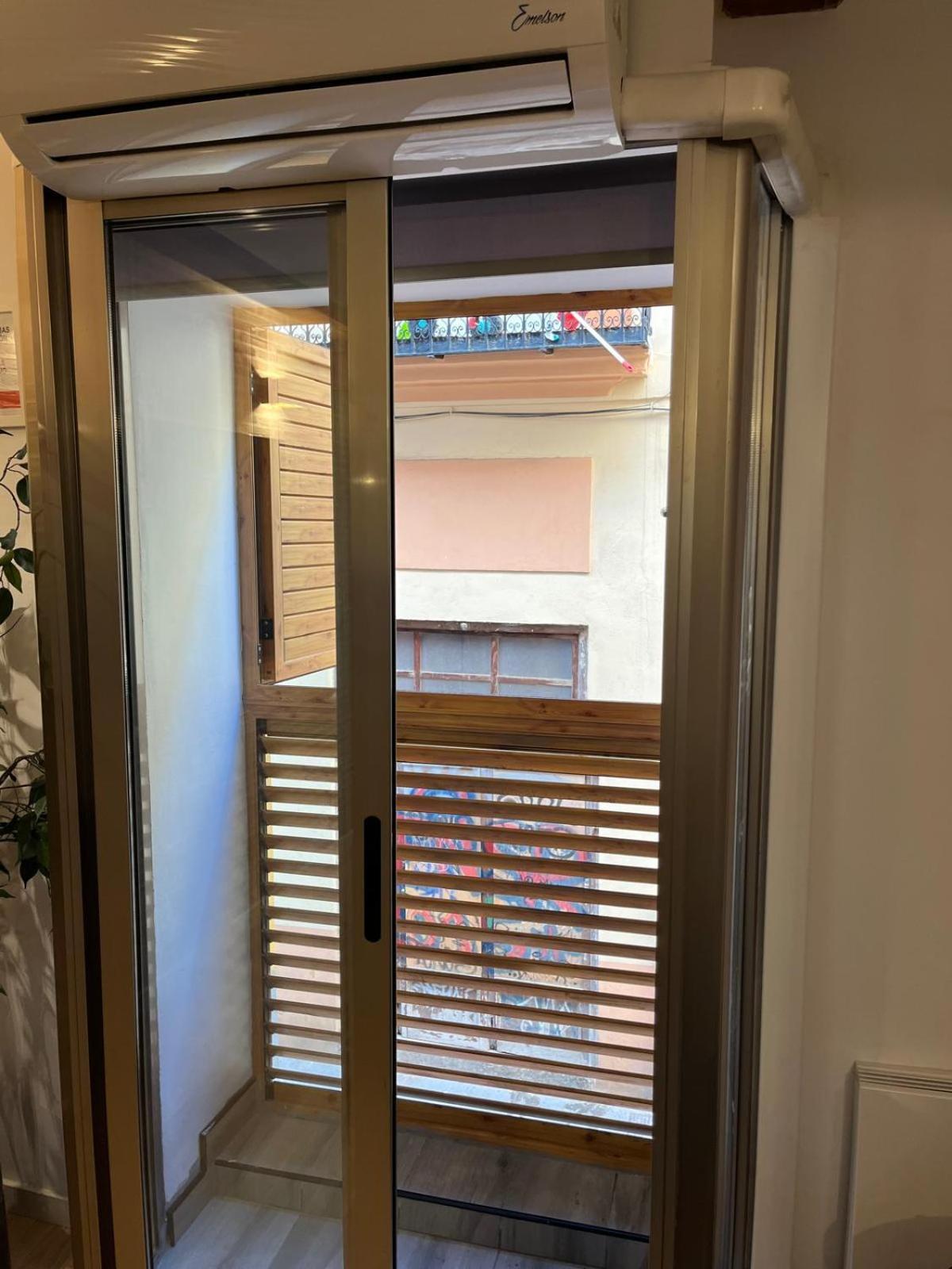 Apartamentos El Olivo Valencia Eksteriør bilde